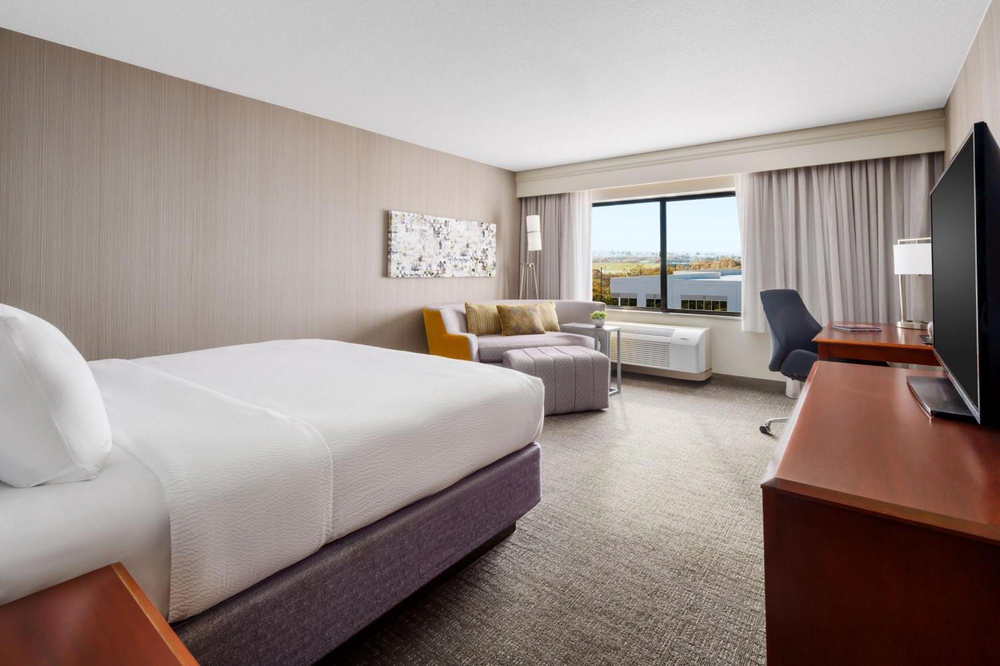 Courtyard By Marriott Roseville Galleria Mall/Creekside Ridge Drive Exteriör bild