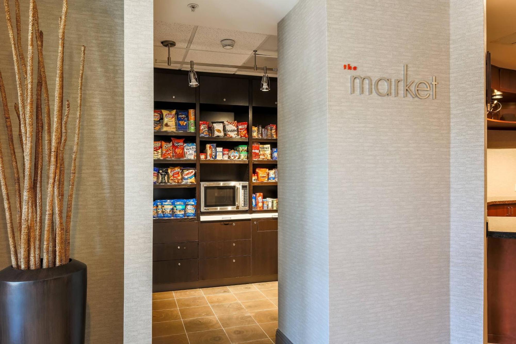 Courtyard By Marriott Roseville Galleria Mall/Creekside Ridge Drive Exteriör bild