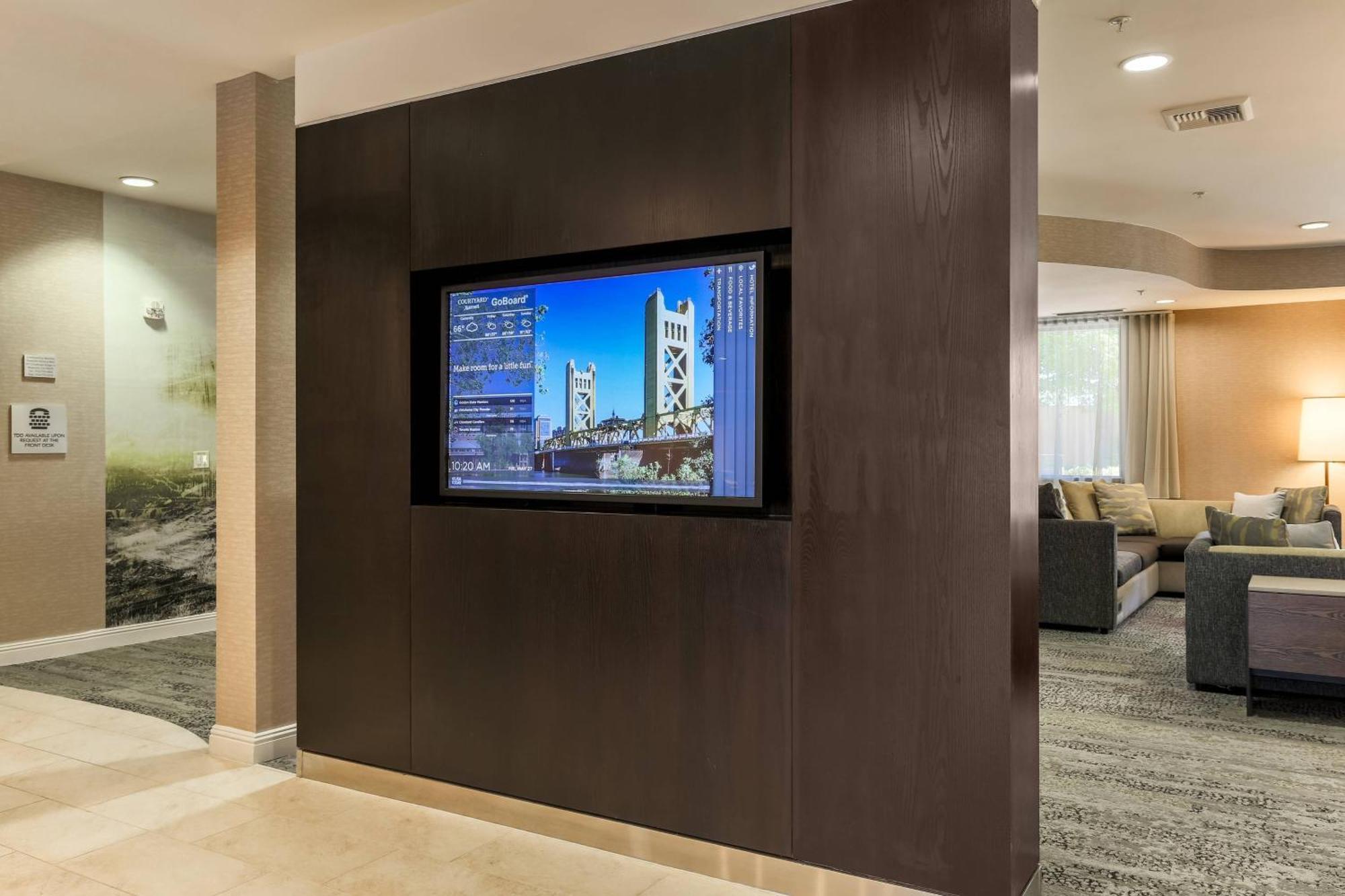 Courtyard By Marriott Roseville Galleria Mall/Creekside Ridge Drive Exteriör bild